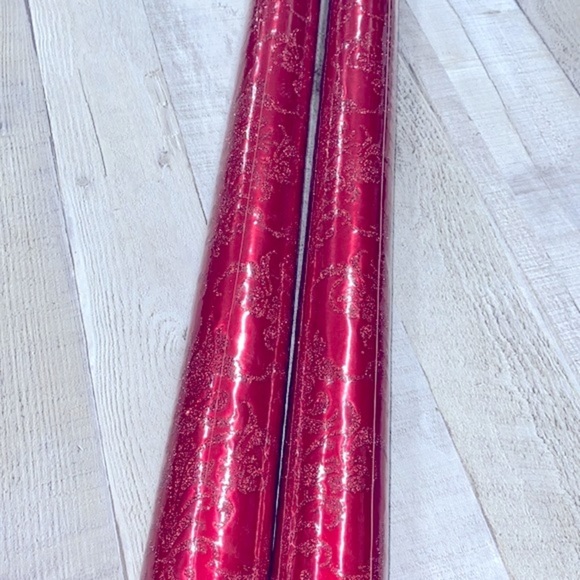 Premium gift wrap red glitter foil finish new in package - Picture 4 of 4
